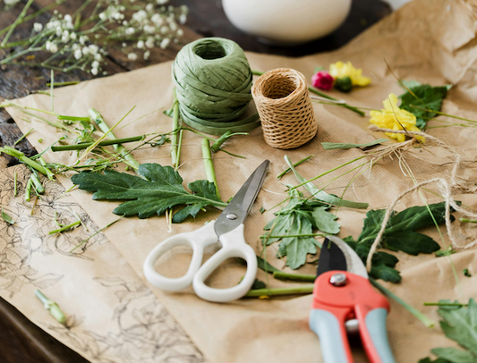 How to Create Your Own Stunning Wedding Bouquet on a Budget