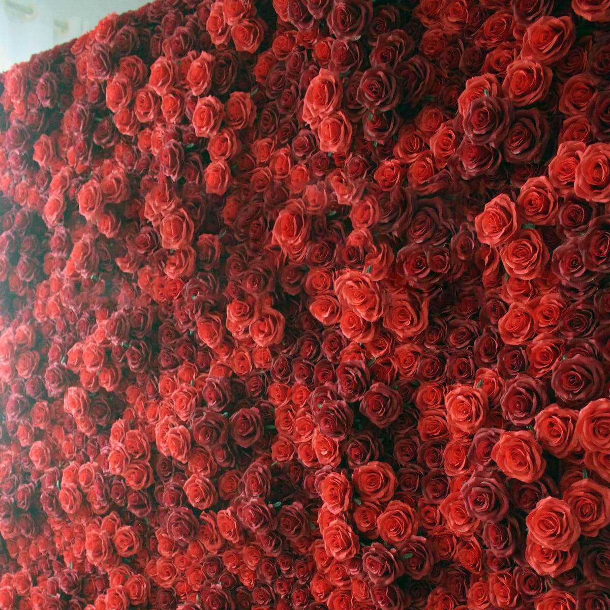 3D Roll Up Artificial Silk Peony and Rose Flowers Wall Backdrop Panel Wedding Decoration Artificial Flowers Wall