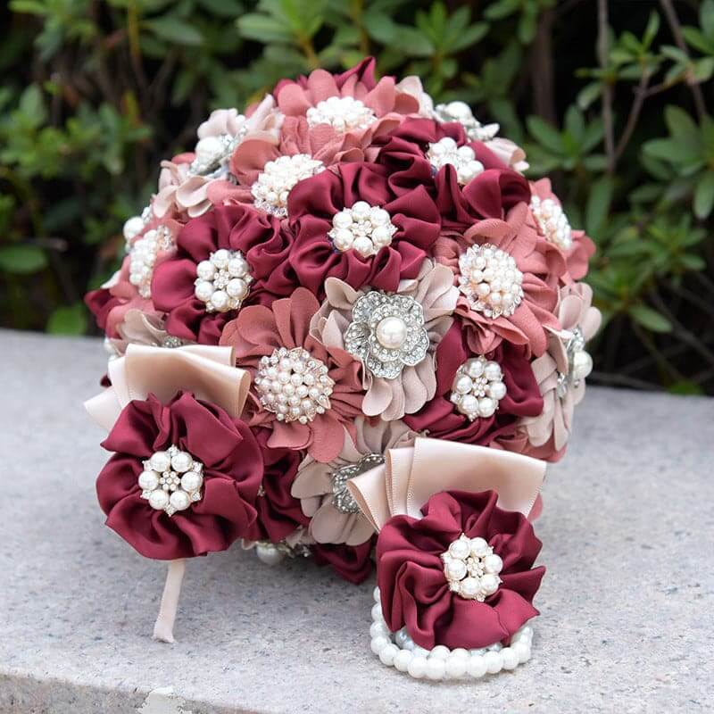 Romantic Wedding Flower Decor Bridal Rhinestone Satin Hand Holding Bouquet