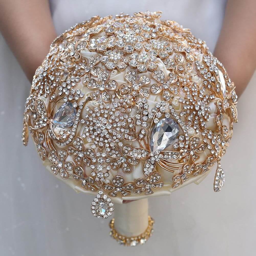 Champagne Bridal Holding Rhinestone bouquet Luxury Round Wedding Bouquets