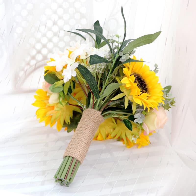 Silk Faux Rose Daisy Flowers Bridal Bouquets Artificial Sunflowers  Wedding Bouquet