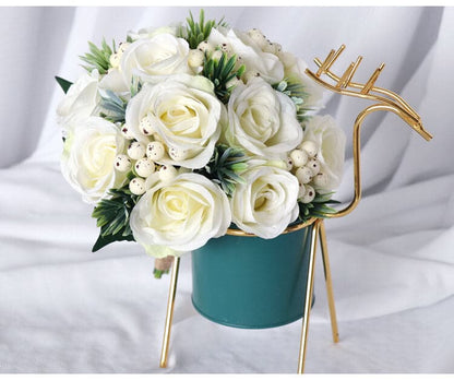 White Rose And Berries Bridal Hand Holding Bouquet For Wedding Decoration