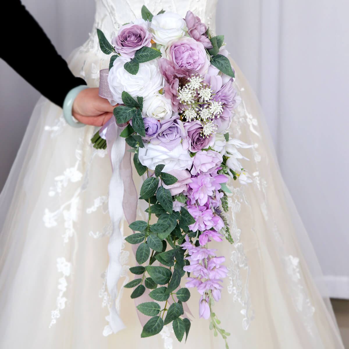 Purple Wedding Bouquets for Bride Bridesmaid Artificial Roses Flowers Lilac Bridal Bouquet